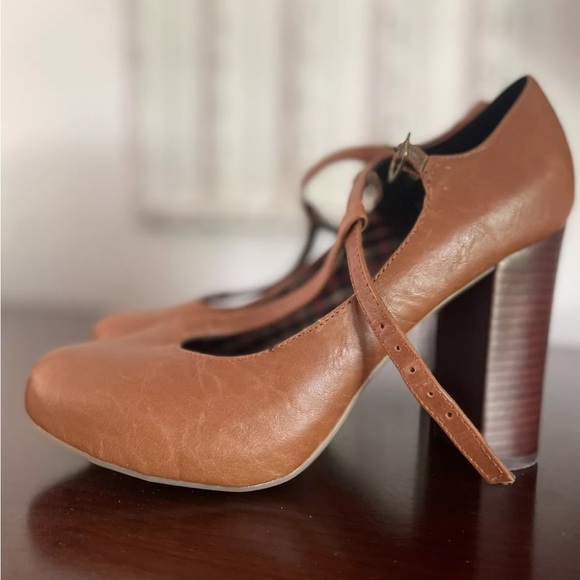 Crown Vintage Women’s 4” Leather Heels Testra Round Toe Cognac - Picture 7 of 12